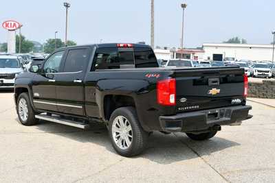 2018 Chevrolet 1500 Crew Cab, $26787. Photo 5