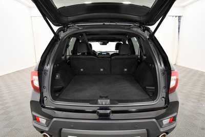 2022 Honda Passport, $35999. Photo 7