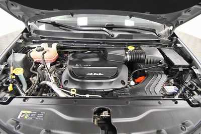 2017 Chrysler Pacifica, $17999. Photo 12