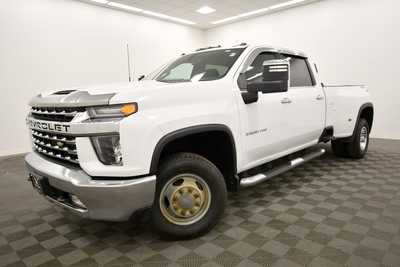 2021 Chevrolet 3500 Crew Cab, $50499. Photo 2