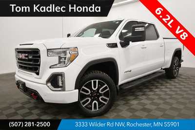 2020 GMC 1500 Crew Cab, $39497. Photo 1
