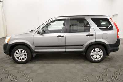 2005 Honda CR-V, $10999. Photo 4