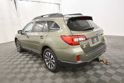 2015 Subaru Outback, $10999. Photo 5