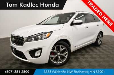 2017 Kia Sorento, $14999. Photo 1