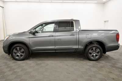2017 Honda Ridgeline, $23999. Photo 4
