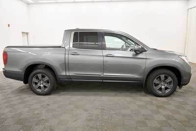 2017 Honda Ridgeline, $23999. Photo 9