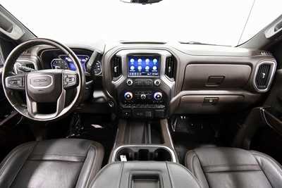 2019 GMC 1500 Crew Cab, $37999. Photo 3