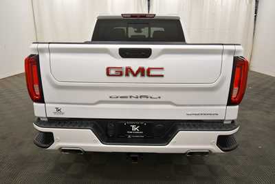 2019 GMC 1500 Crew Cab, $37999. Photo 6
