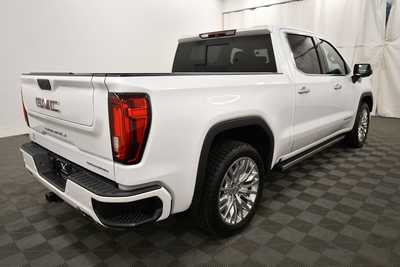 2019 GMC 1500 Crew Cab, $37999. Photo 8