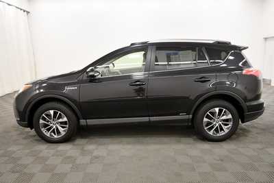 2017 Toyota RAV4, $22999. Photo 4