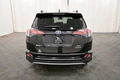 2017 Toyota RAV4, $22999. Photo 6