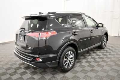 2017 Toyota RAV4, $22999. Photo 8