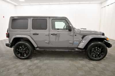 2022 Jeep Wrangler Unlimited, $33999. Photo 9