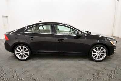 2016 Volvo S60, $9599. Photo 8