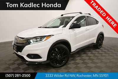 2021 Honda HR-V, $20999. Photo 1
