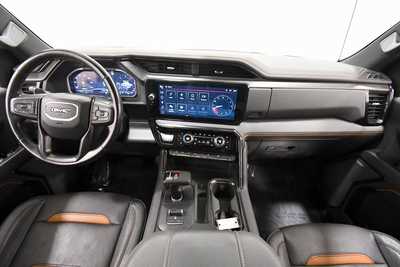 2023 GMC 1500 Crew Cab, $47999. Photo 3