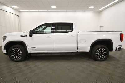 2023 GMC 1500 Crew Cab, $47999. Photo 4