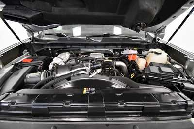 2022 Chevrolet 2500 Crew Cab, $58497. Photo 12