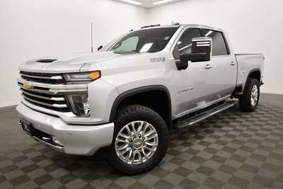 2022 Chevrolet 2500 Crew Cab, $58497. Photo 2