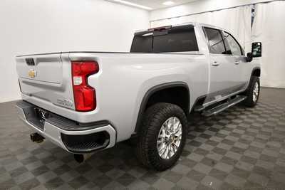 2022 Chevrolet 2500 Crew Cab, $58497. Photo 8