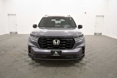2025 Honda Pilot, $56075. Photo 10
