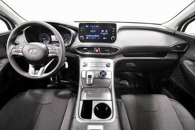 2023 Hyundai Santa Fe, $22997. Photo 3