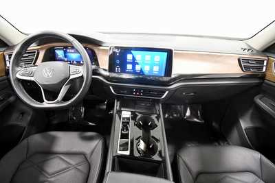 2024 Volkswagen Atlas, $34999. Photo 3