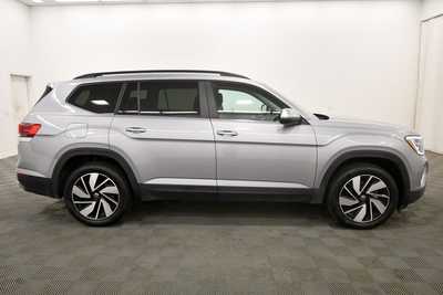 2024 Volkswagen Atlas, $34999. Photo 9