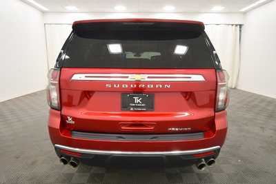 2021 Chevrolet Suburban, $54999. Photo 6