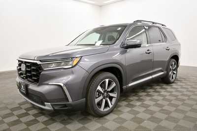 2025 Honda Pilot, $55305. Photo 2