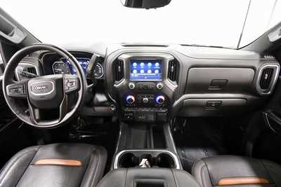 2022 GMC 2500 Crew Cab, $58999. Photo 3