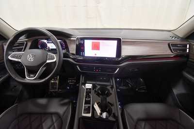 2024 Volkswagen Atlas, $44999. Photo 3