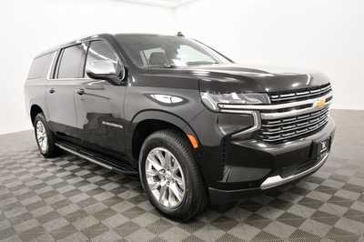 2023 Chevrolet Suburban, $50999. Photo 10