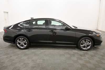 2024 Honda Accord, $25997. Photo 8