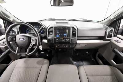 2018 Ford F150 Crew Cab, $28999. Photo 3