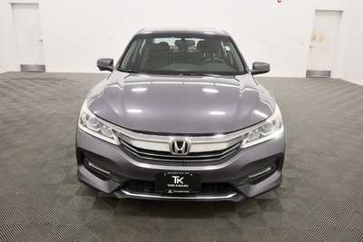2017 Honda Accord, $11999. Photo 10
