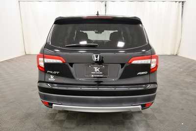 2019 Honda Pilot, $25497. Photo 6