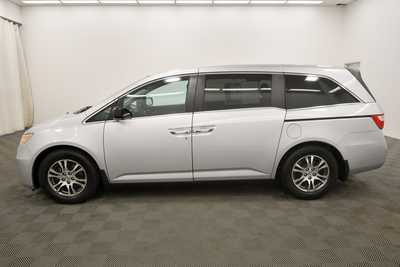 2013 Honda Odyssey, $16999. Photo 4