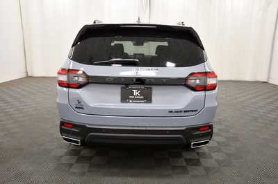 2025 Honda Pilot, $52999. Photo 6