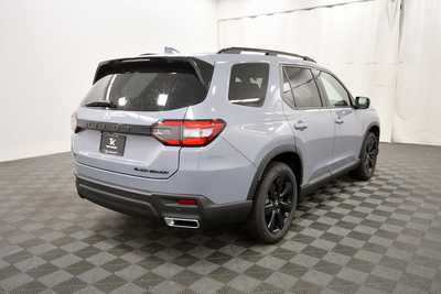 2025 Honda Pilot, $52999. Photo 7