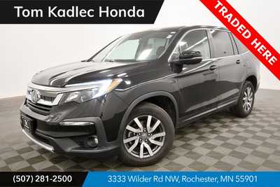 2020 Honda Pilot, $19999. Photo 1