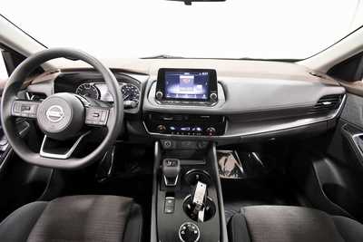 2021 Nissan Rogue, $22999. Photo 3