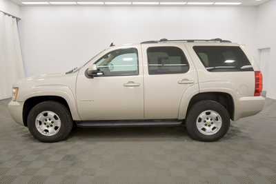 2013 Chevrolet Tahoe, $14499. Photo 4