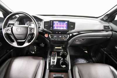 2023 Honda Ridgeline, $38799. Photo 3