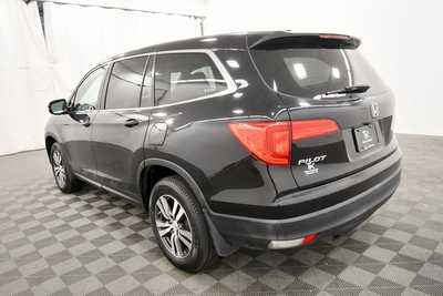 2016 Honda Pilot, $9999. Photo 5