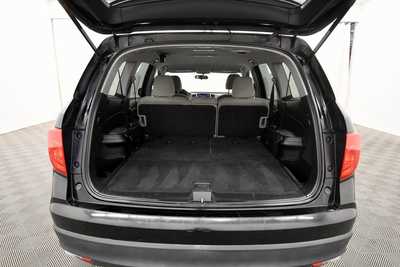 2016 Honda Pilot, $9999. Photo 7