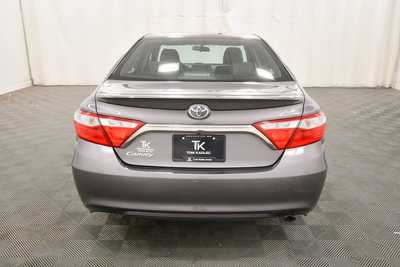 2017 Toyota Camry, $15499. Photo 6