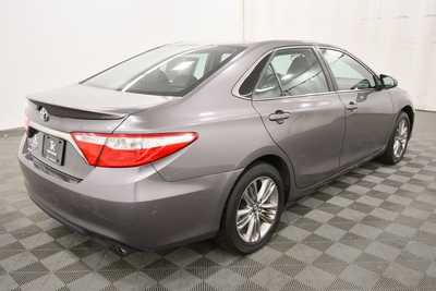 2017 Toyota Camry, $15499. Photo 7