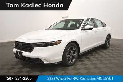 2025 Honda Accord, $36590. Photo 1