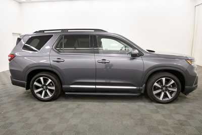 2023 Honda Pilot, $43699. Photo 9
